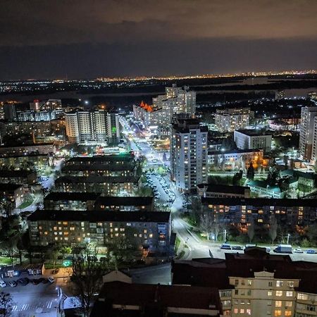 Видовая квартира Yaroslavichi-2 Вишгород Екстер'єр фото